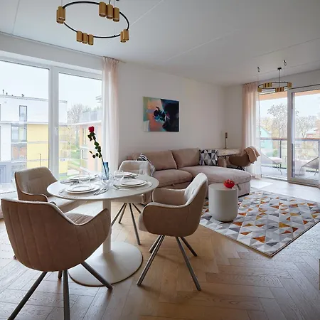 Kotzebue - Kalamaja Luxury - Bold & Refined Lejlighed Tallinn