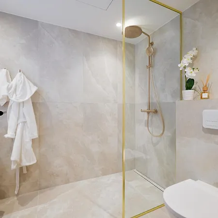 Lejlighed Kotzebue - Kalamaja Luxury - Bold & Refined *