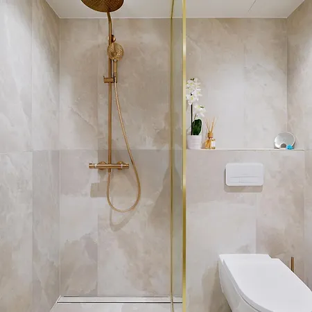 Lejlighed Kotzebue - Kalamaja Luxury - Bold & Refined Tallinn