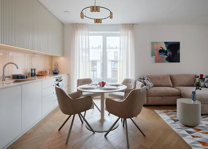 Kotzebue - Kalamaja Luxury - Bold & Refined *