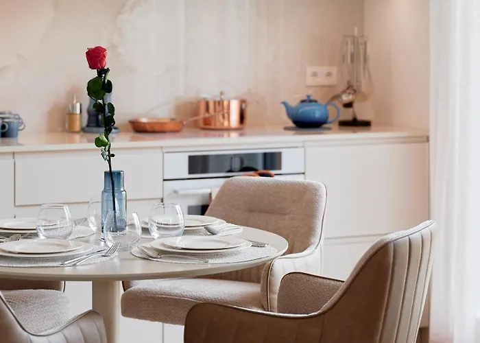 Kotzebue - Kalamaja Luxury - Bold & Refined アパート タリン