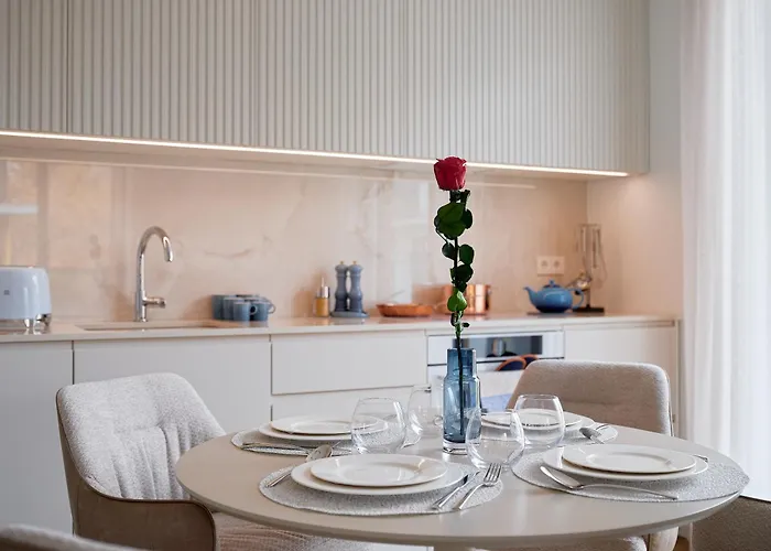 Kotzebue - Kalamaja Luxury - Bold & Refined *